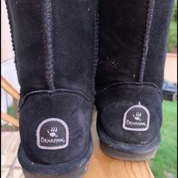 Bearpaw boots - Picture 2 of 2
